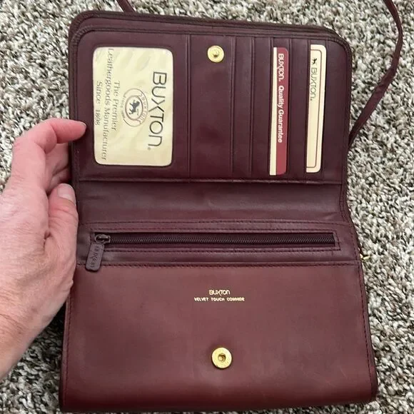 Vintage Buxton Cowhide Crossbody Wallet Purse - Picture 4 of 13